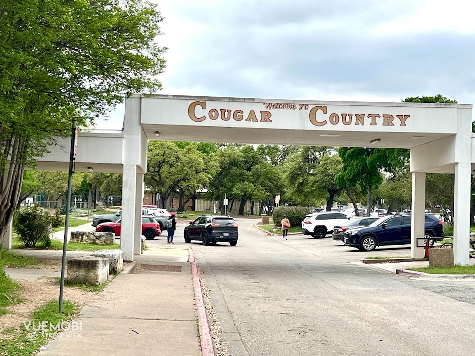 Crockett High School