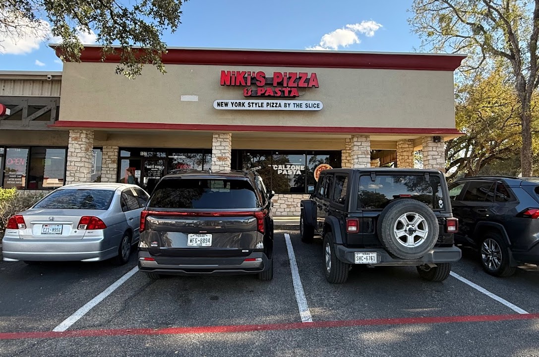 Niki's Pizza